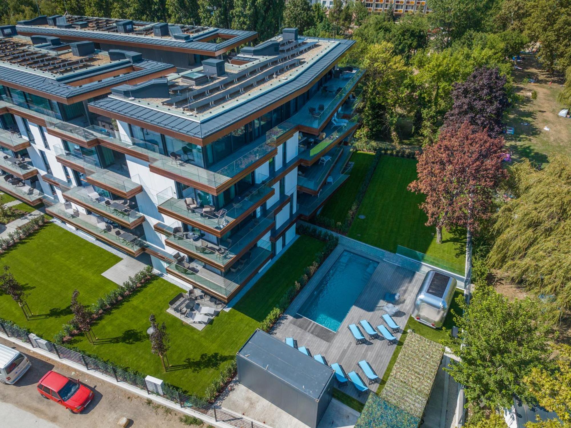 Bj81 Suite Hotel Siófok Exteriér fotografie